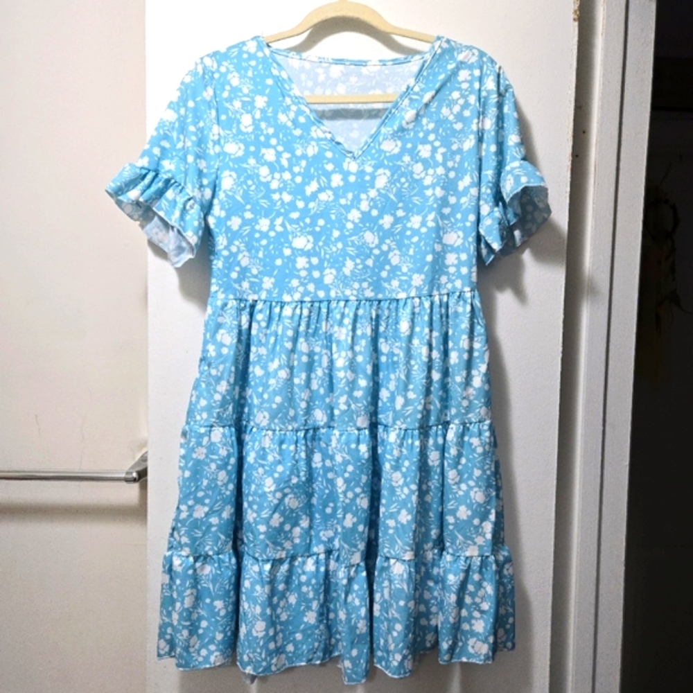 Pretty Blue and White Floral Dress